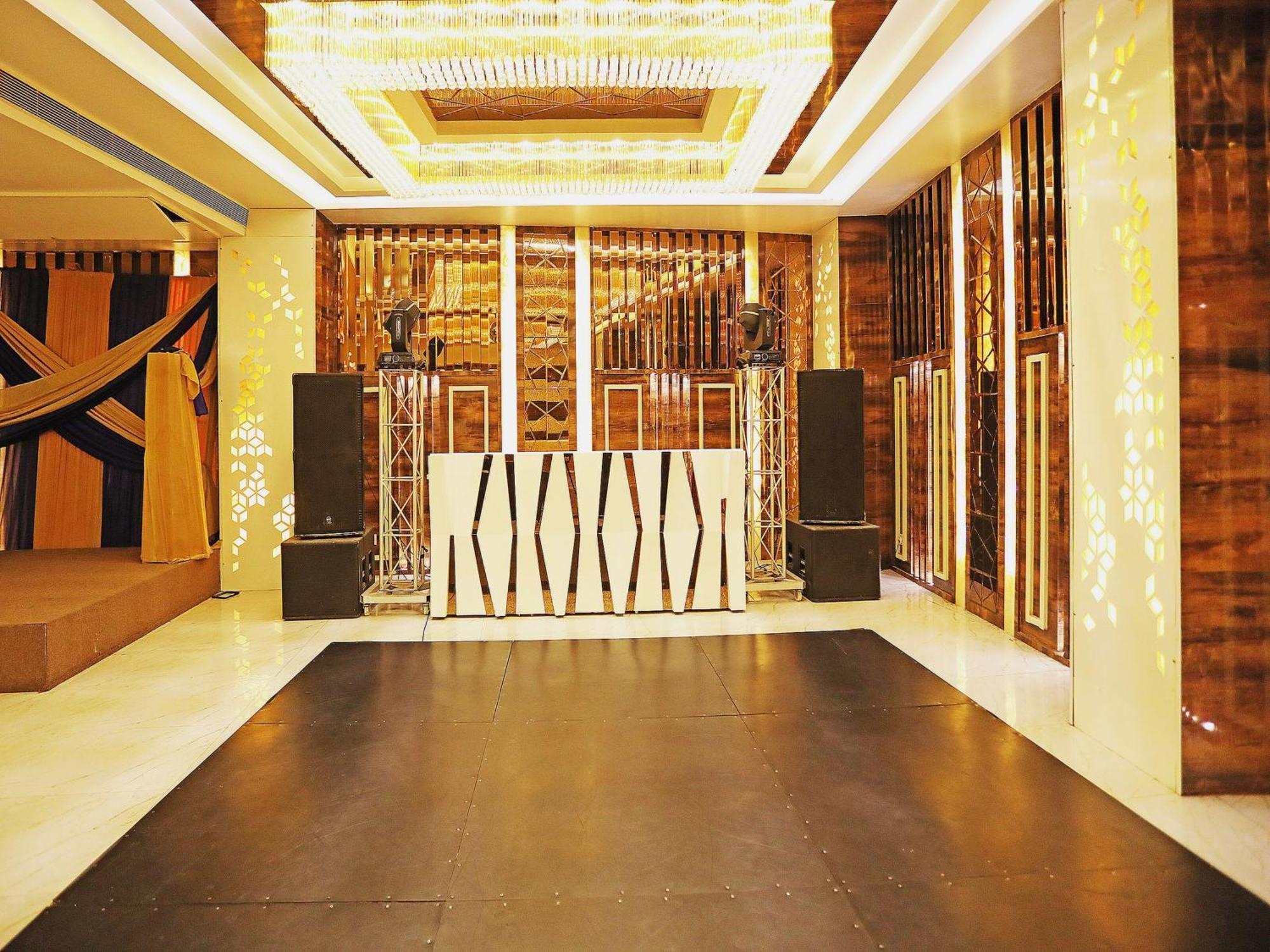 Fabhotel Ronald Inn Faridabad Eksteriør bilde