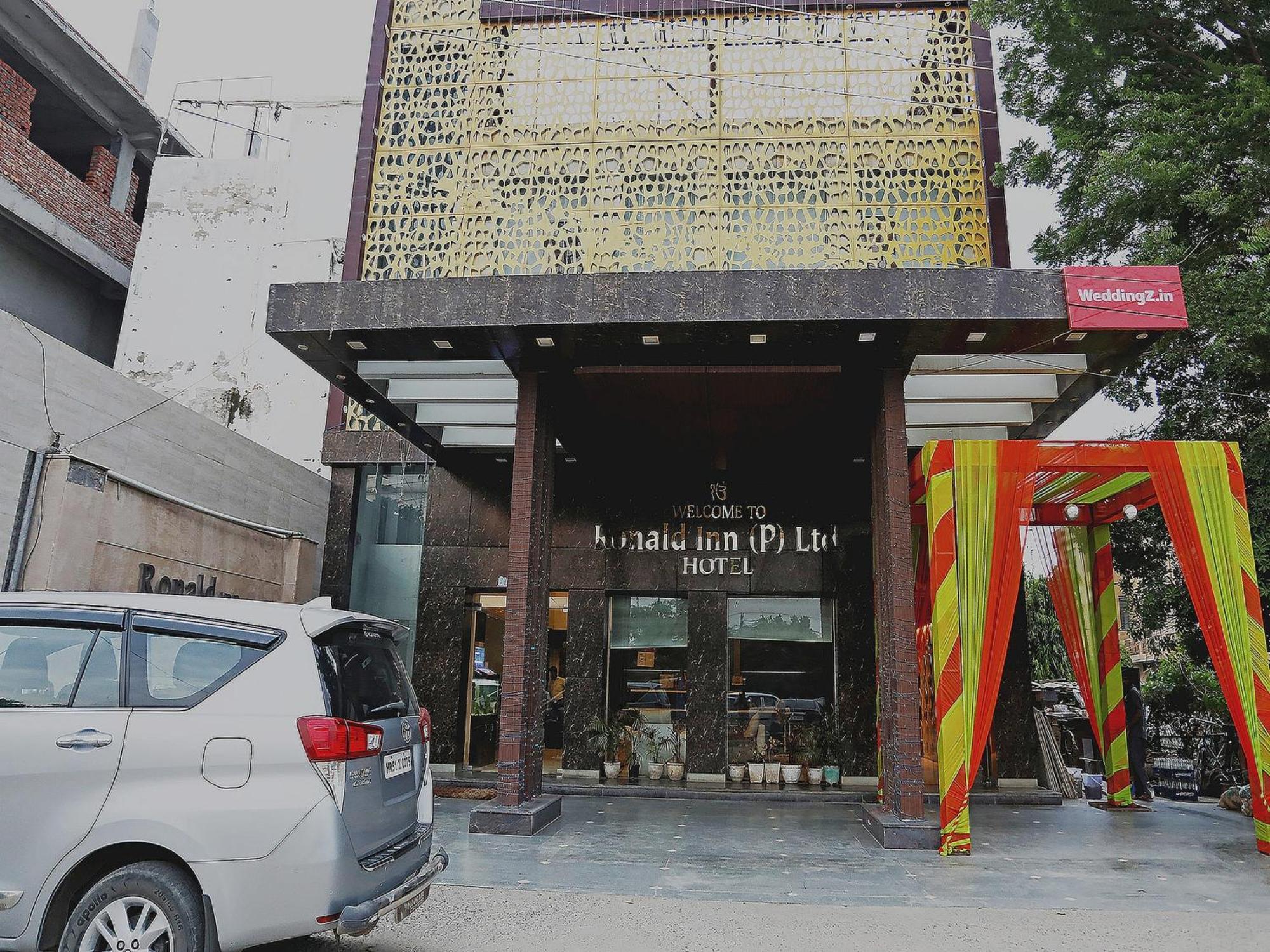 Fabhotel Ronald Inn Faridabad Eksteriør bilde
