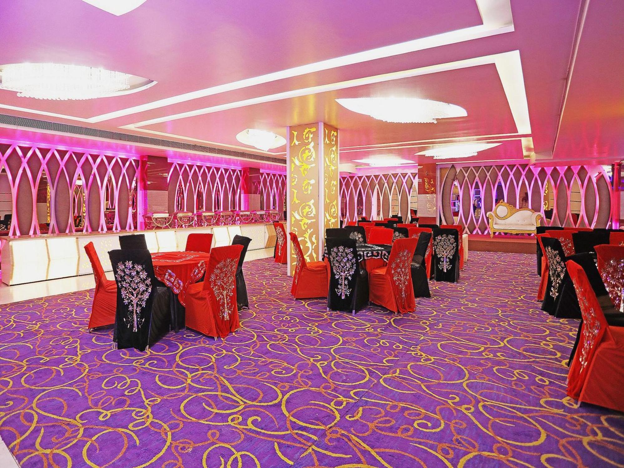 Fabhotel Ronald Inn Faridabad Eksteriør bilde